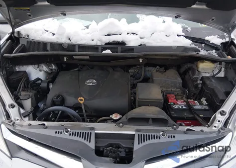 2018 Toyota Sienna Xle 8 Passenger z USA, uszkodzony, nr VIN 5TDYZ3DC4JS940590